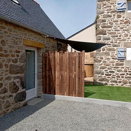 Gite Avec Son Bain Nordique Privatif Au Feu De Bois Pleubian Exterior foto